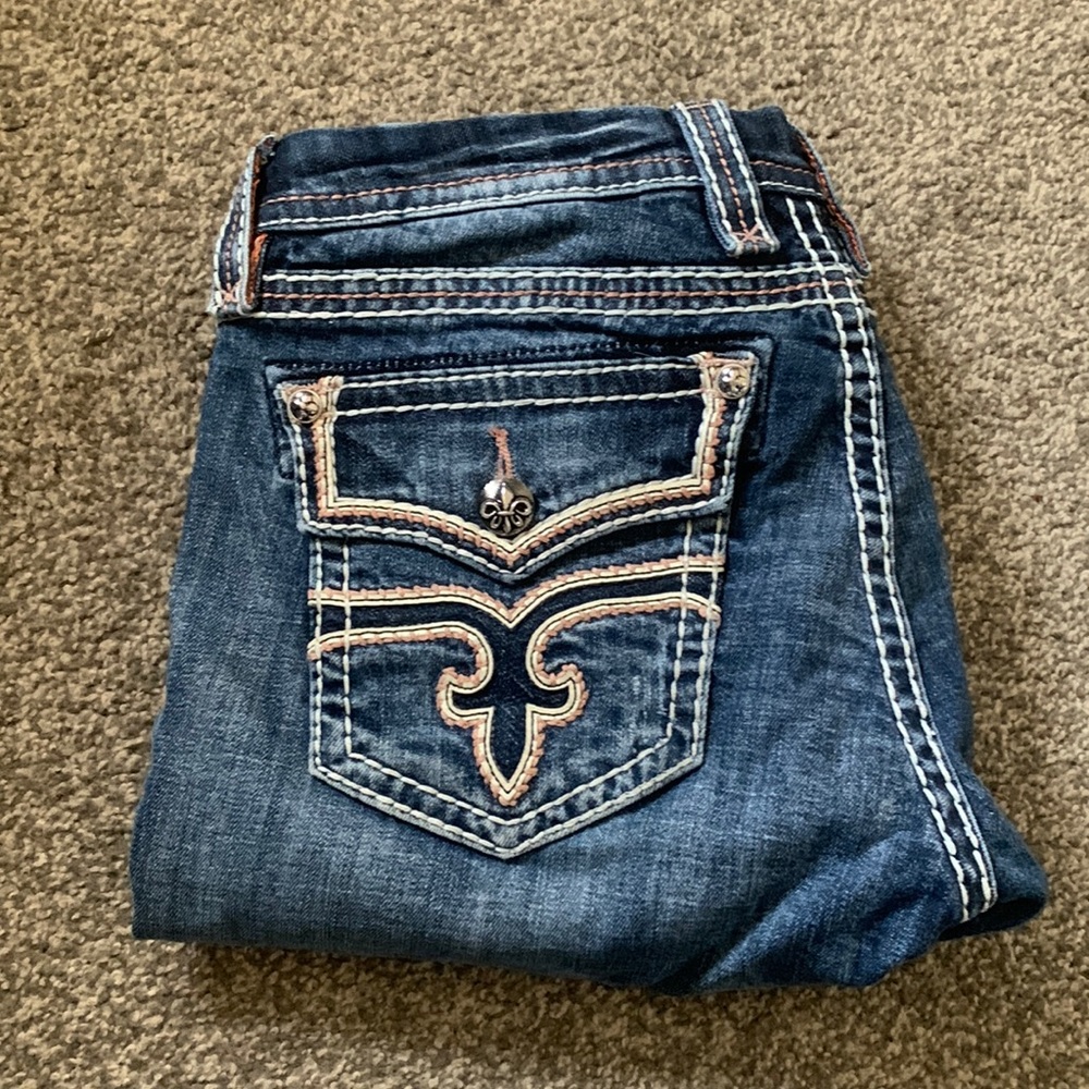 Rock revival straight leg jeans